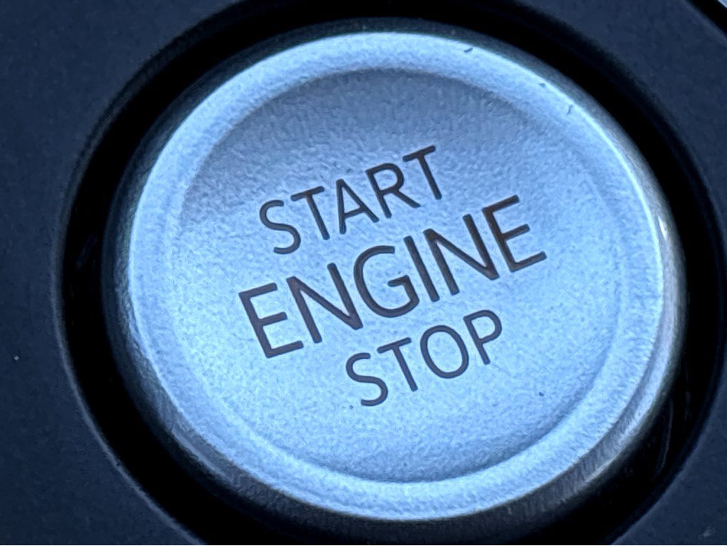 Used 2022 Volkswagen Atlas SE image 6