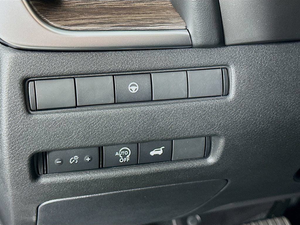 New 2026 Nissan Rogue Platinum AWD/4WD image 15