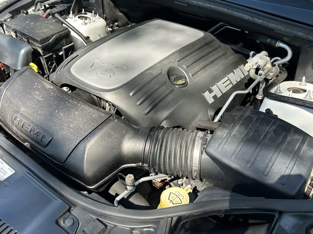 Certified 2020 Dodge Durango R/T w/ Blacktop Package RWD image 26