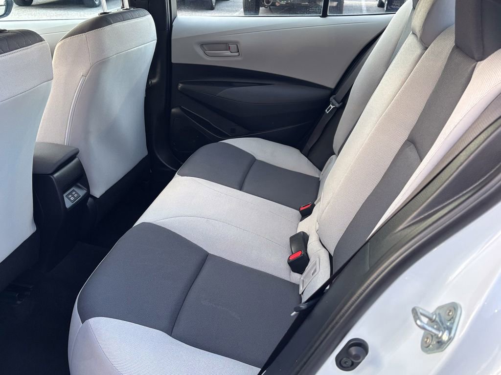 Used 2024 Toyota Corolla LE image 40
