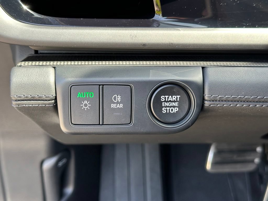 Certified 2026 Porsche Panamera GTS AWD/4WD image 28