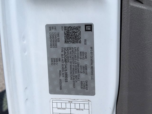 Used 2018 Chevrolet Express 3500 LT w/ LT Preferred Equipment Group image 24