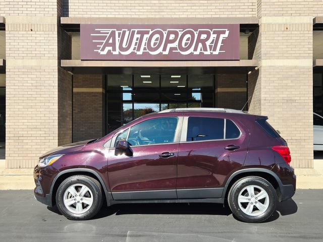 Used 2021 Chevrolet Trax LT w/ LT Convenience Package FWD image 6