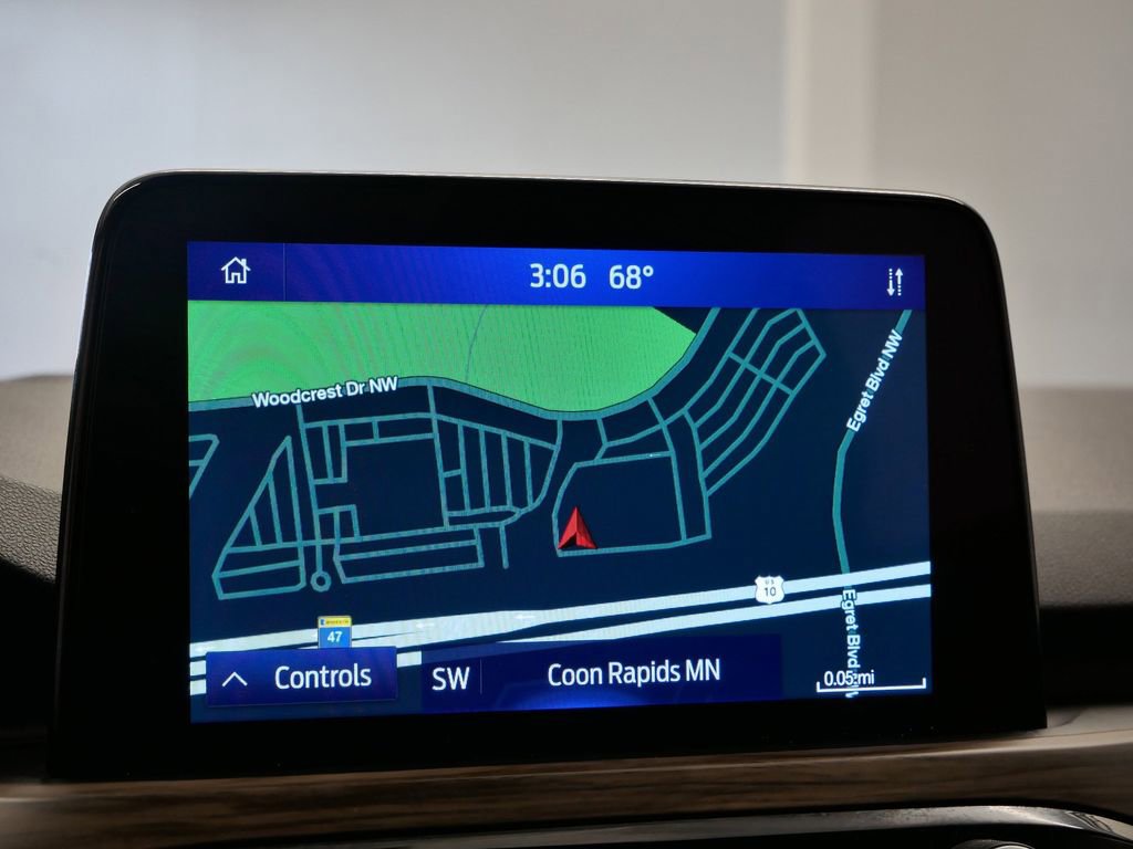 Used 2020 Ford Escape Titanium image 34