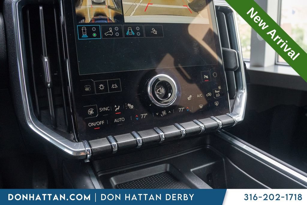 Used 2025 GMC Acadia Elevation FWD image 9