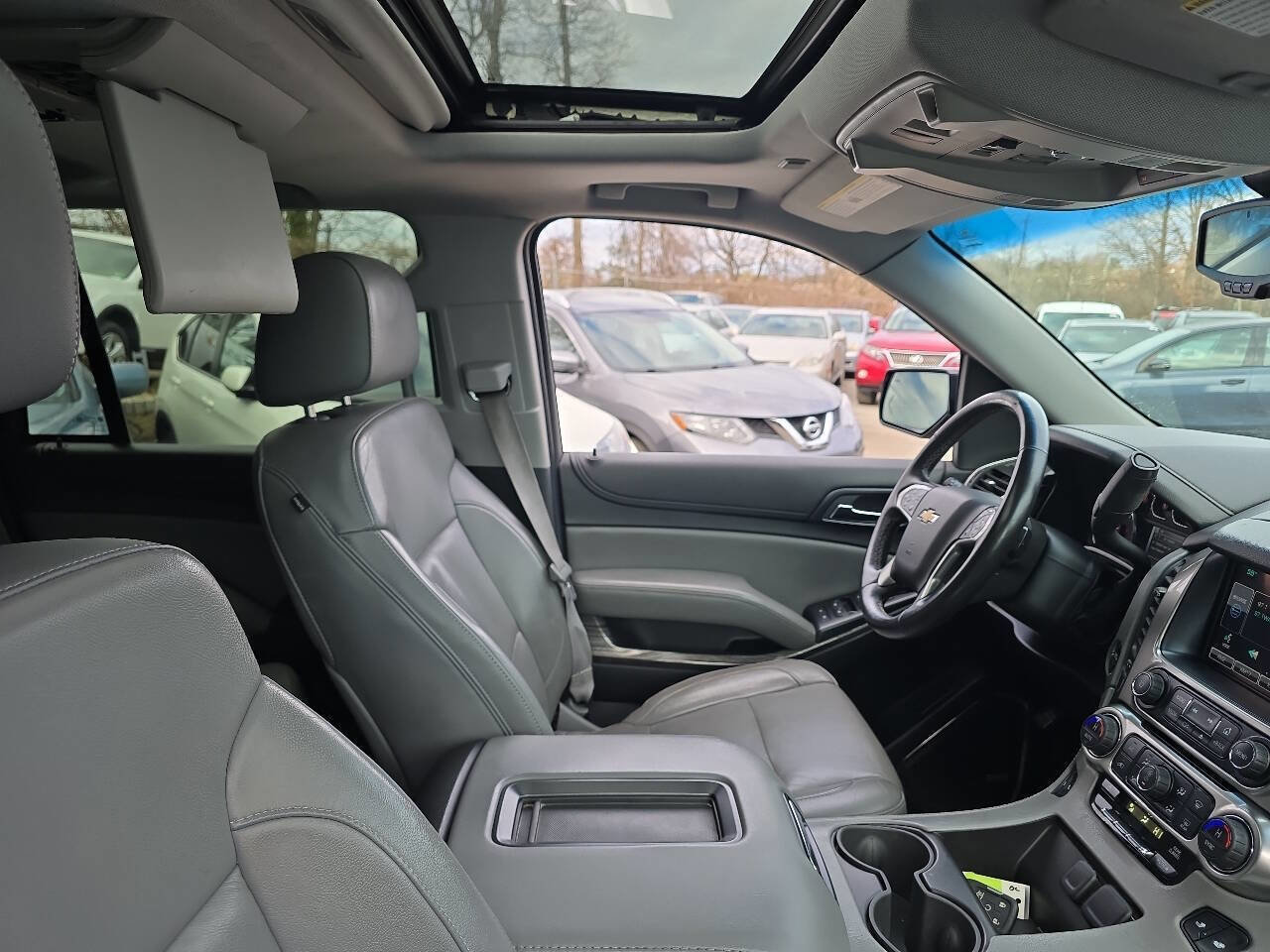 Used 2015 Chevrolet Tahoe LT image 38