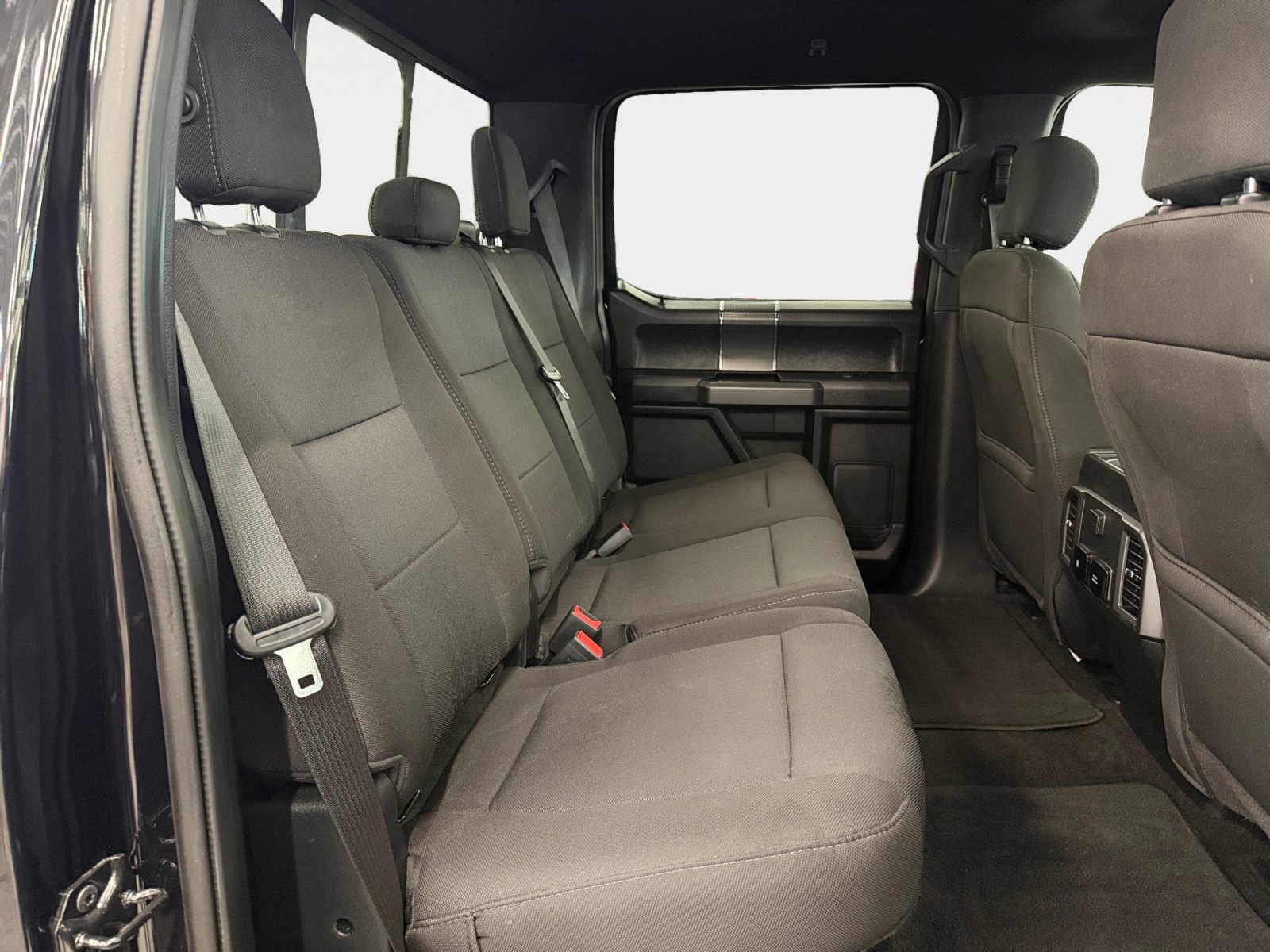 Used 2019 Ford F150 XLT w/ Equipment Group 302A Luxury image 11