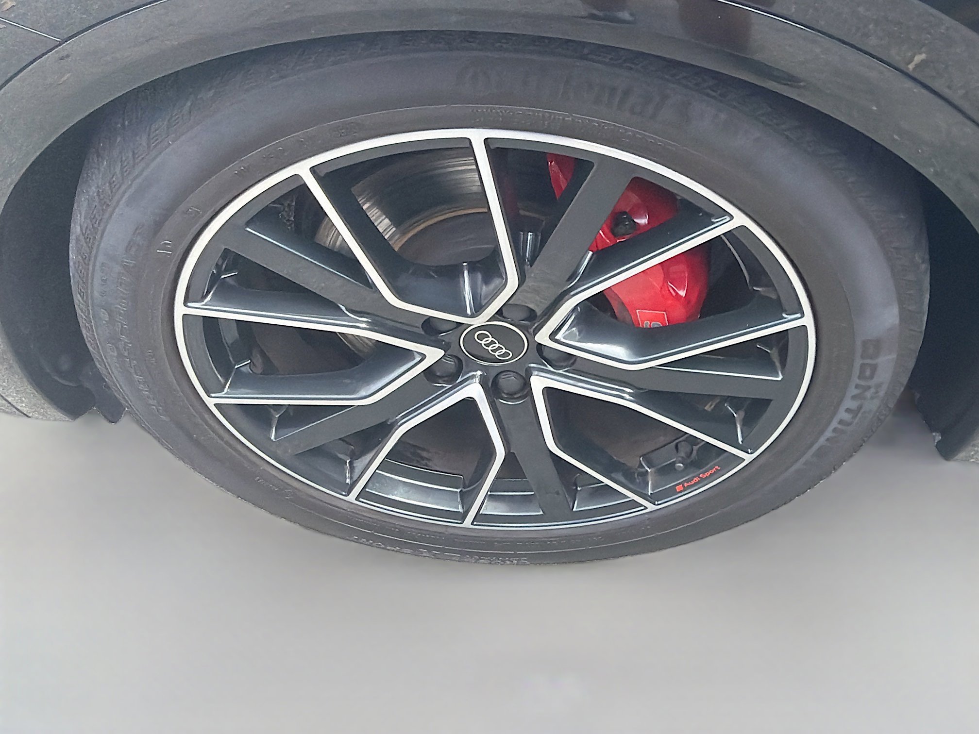 Used 2024 Audi SQ5 Premium Plus image 36