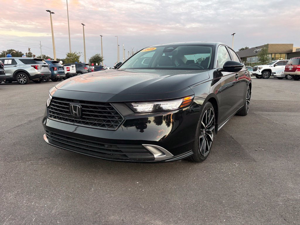 Used 2025 Honda Accord Touring image 7