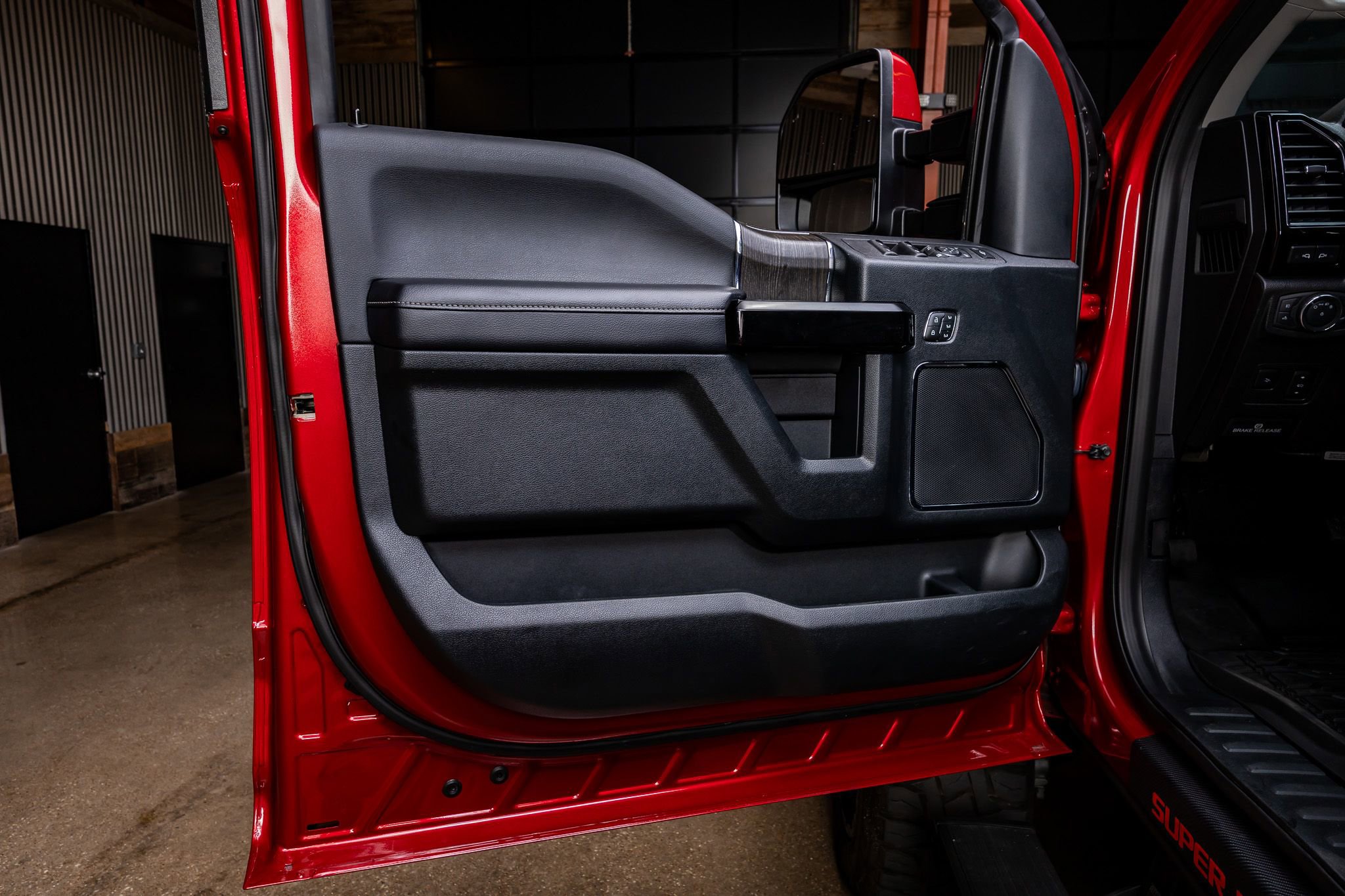 Used 2021 Ford F250 Lariat w/ Lariat Ultimate Package image 36