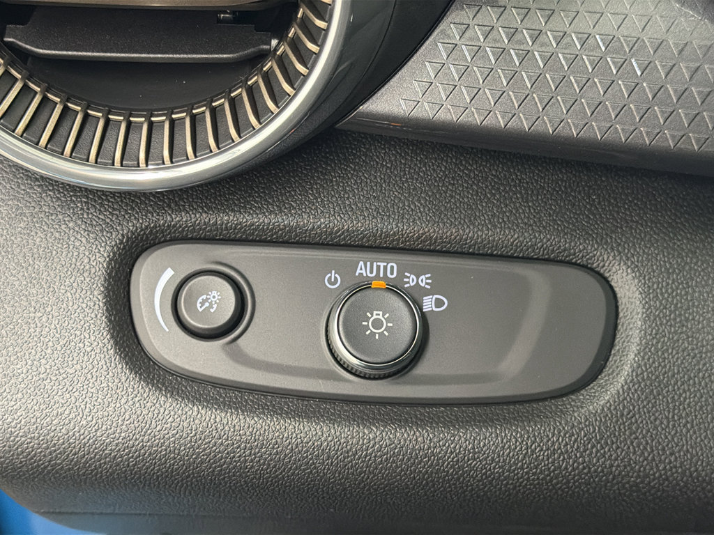 New 2026 Chevrolet Trax ACTIV image 21