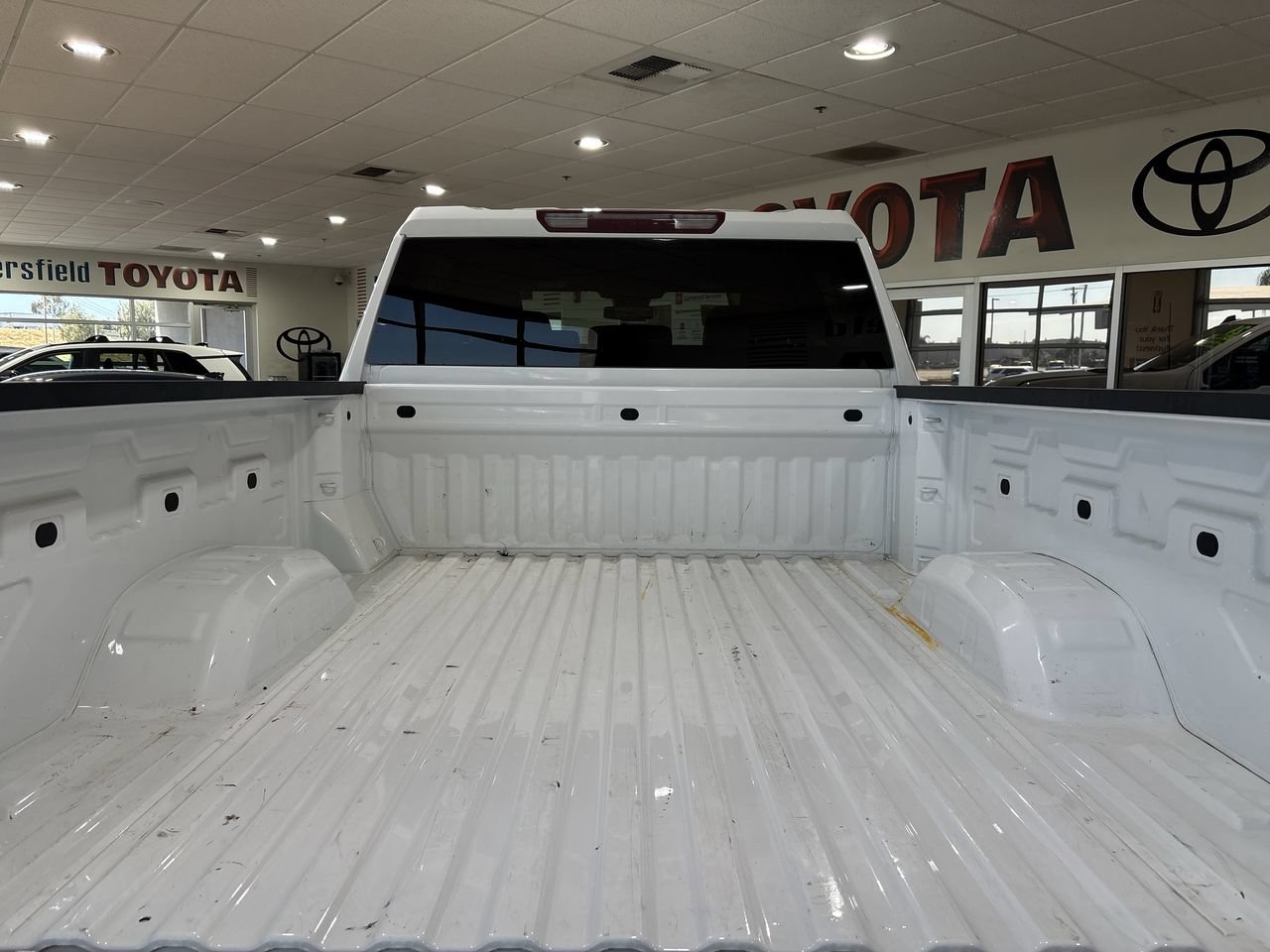 Used 2024 Chevrolet Silverado 2500 Custom w/ Custom Value Package RWD image 23