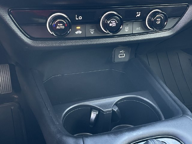 Certified 2024 Honda HR-V LX image 18