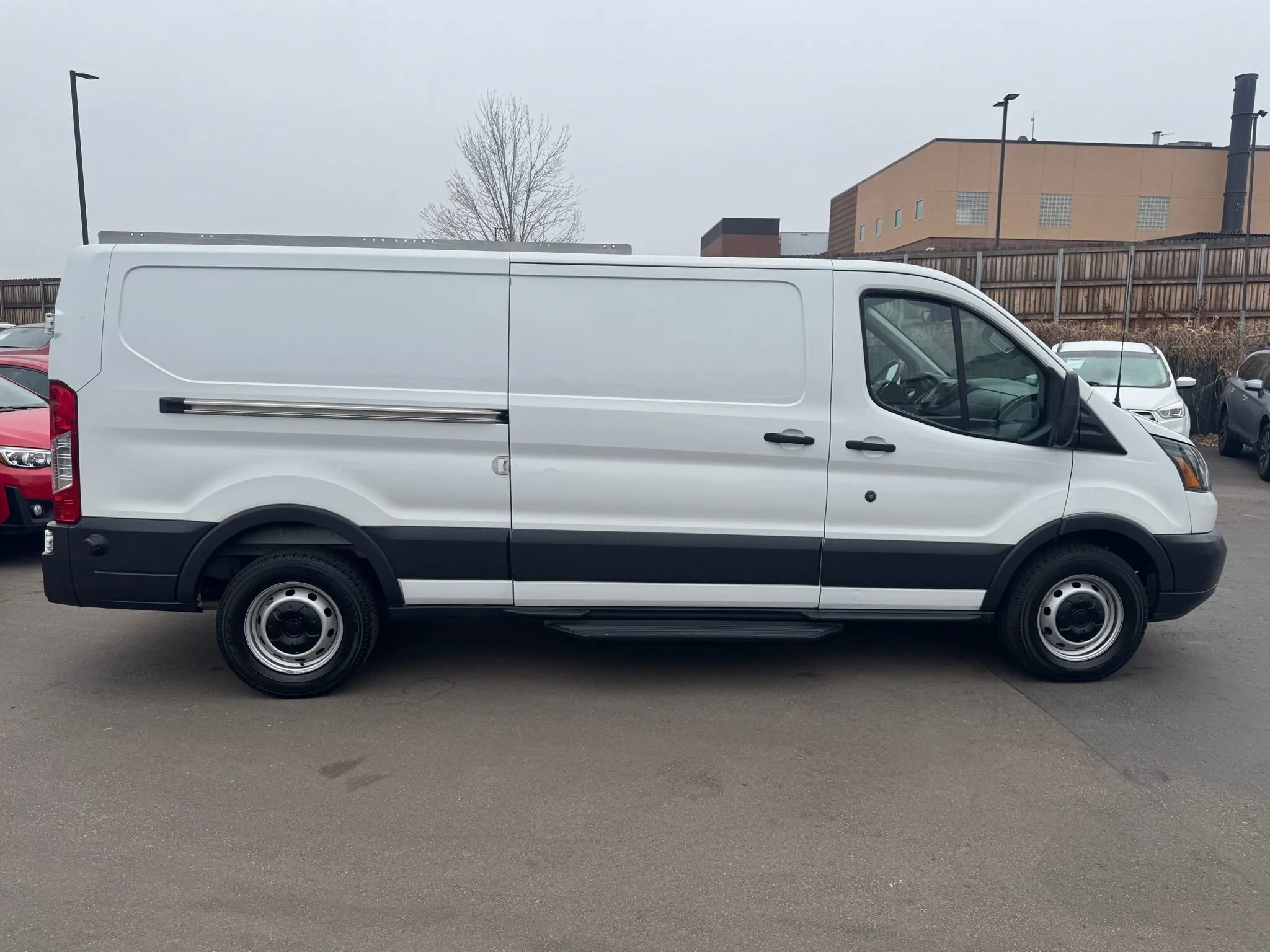 Used 2018 Ford Transit 250 148 Low Roof image 9