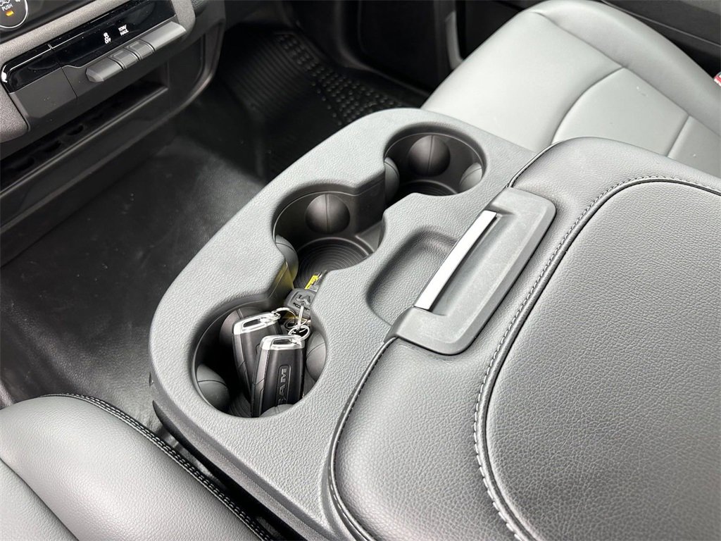 New 2023 RAM 2500 Tradesman image 15