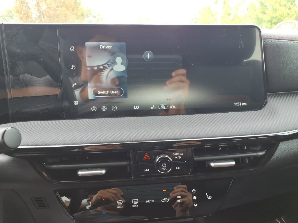 New 2027 Nissan Kicks SR AWD/4WD image 30