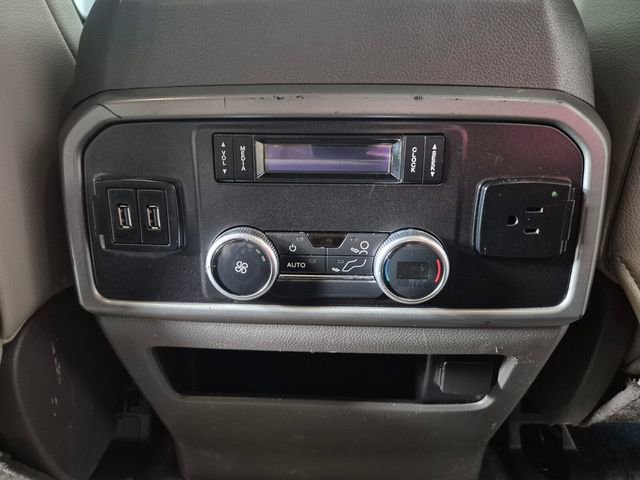 Used 2018 Ford Expedition XLT w/ Equipment Group 202A AWD/4WD image 34
