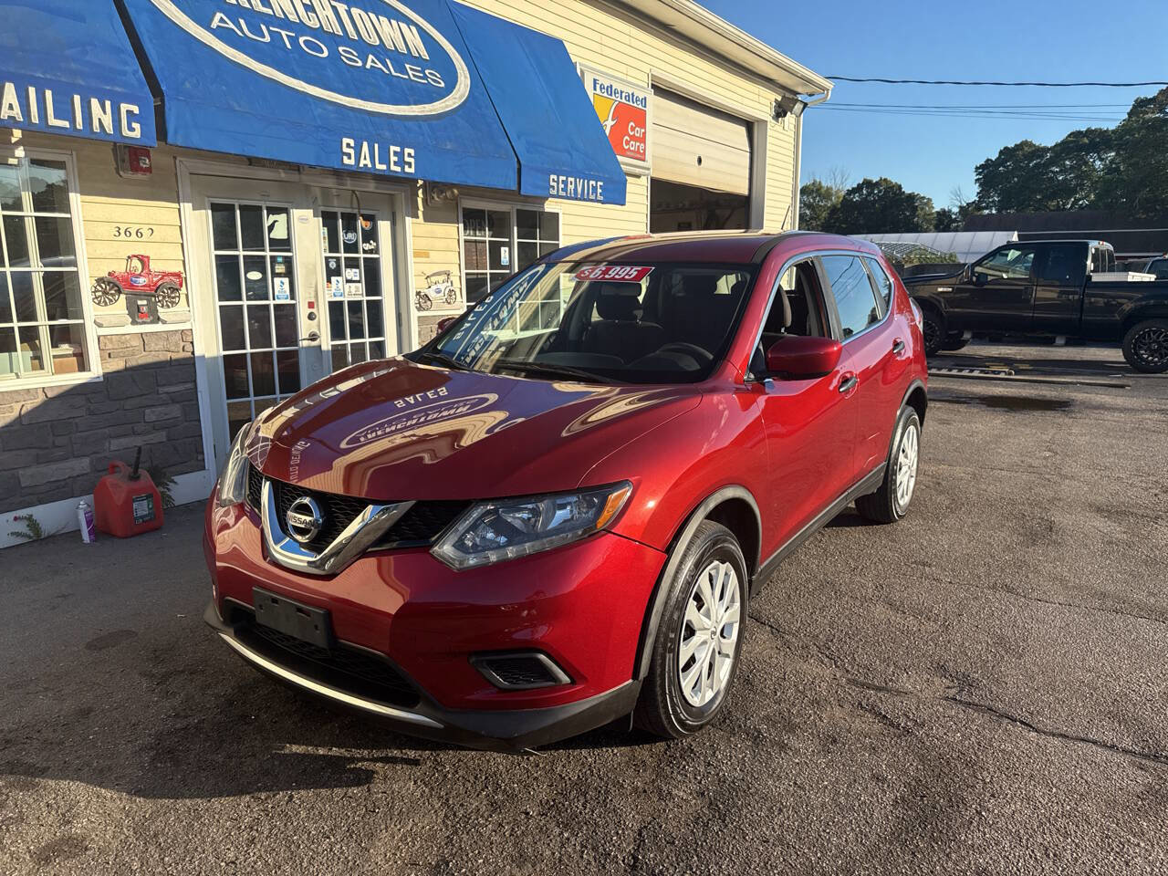 Used 2016 Nissan Rogue S image 3