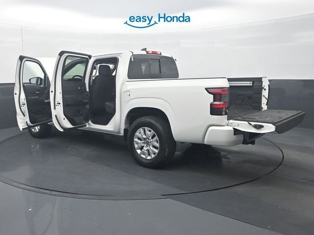 Used 2024 Nissan Frontier SV w/ SV Convenience Package image 39