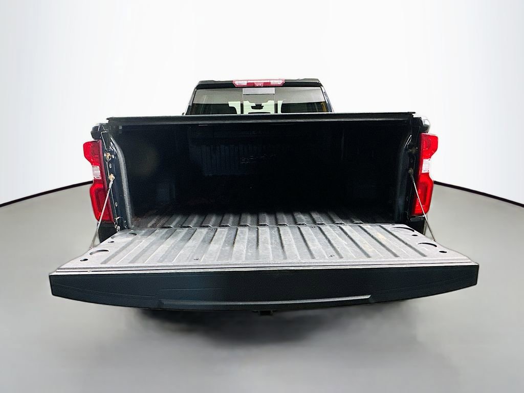 Used 2021 Chevrolet Silverado 1500 High Country w/ Technology Package AWD/4WD image 36