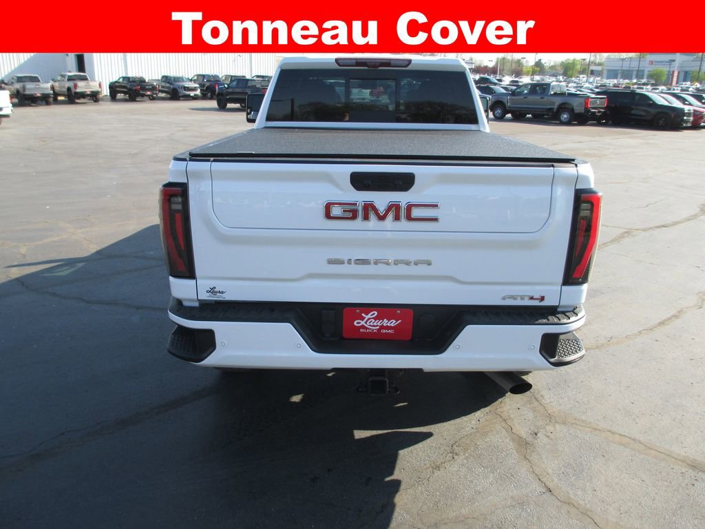 Used 2024 GMC Sierra 2500 AT4 w/ AT4 Premium Plus Package image 7