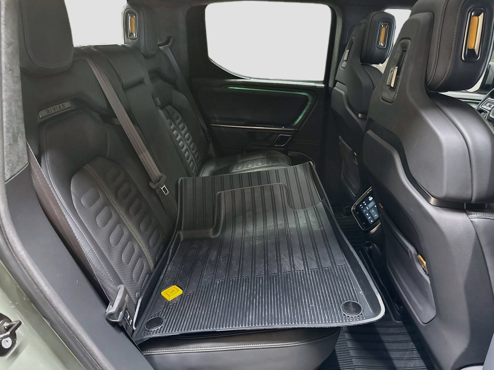 Used 2022 Rivian R1T Launch Edition AWD/4WD image 29