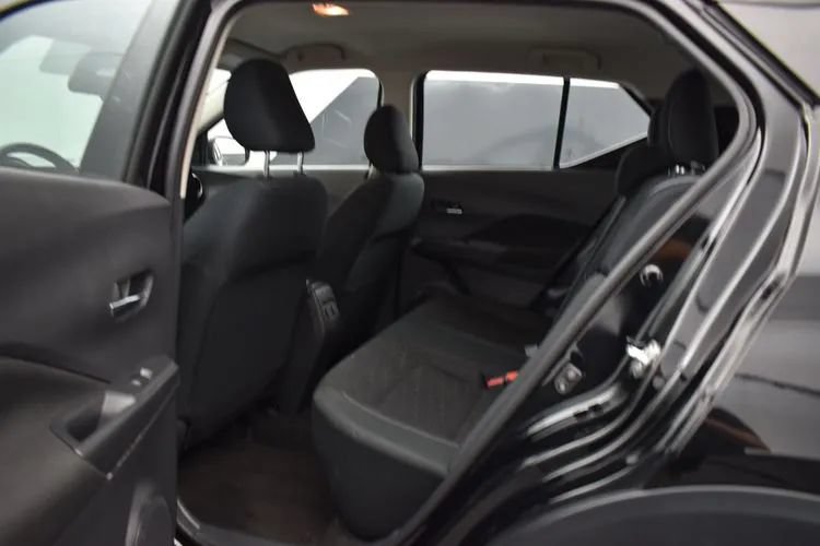 Used 2024 Nissan Kicks SV FWD image 15