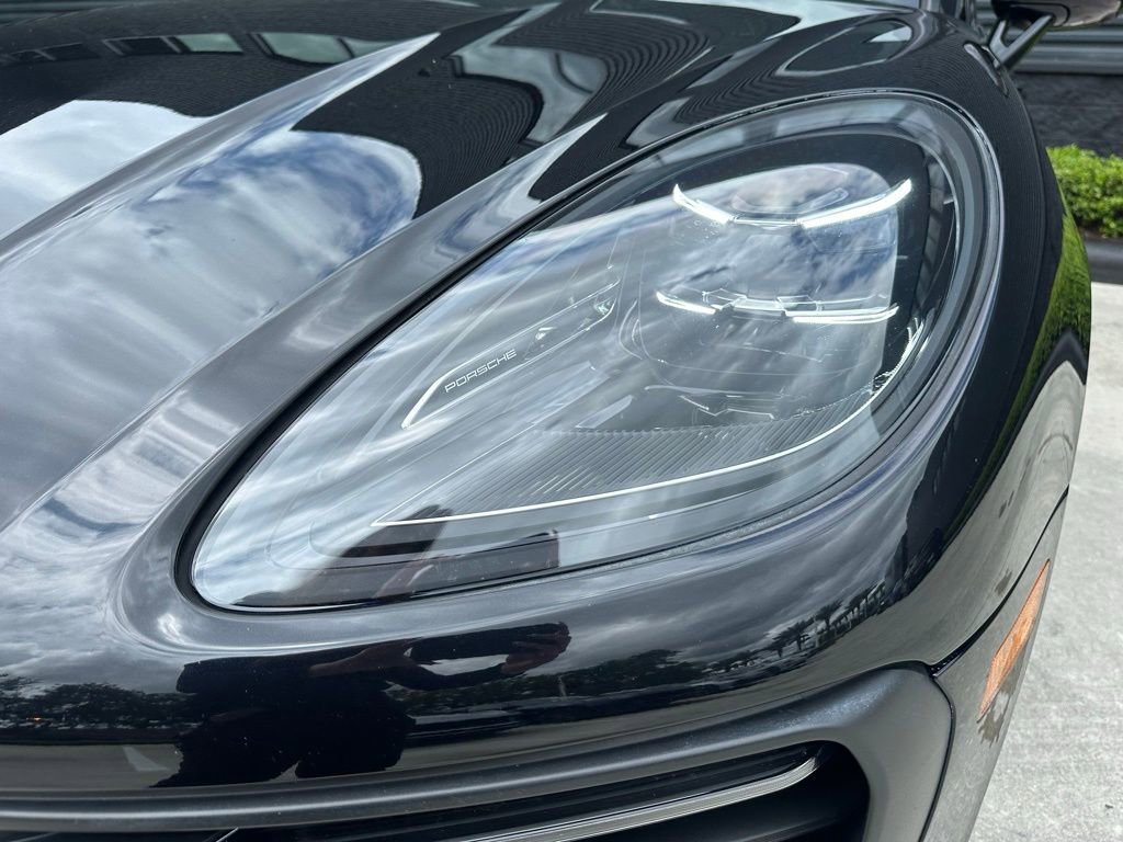 Certified 2023 Porsche Macan AWD/4WD image 13