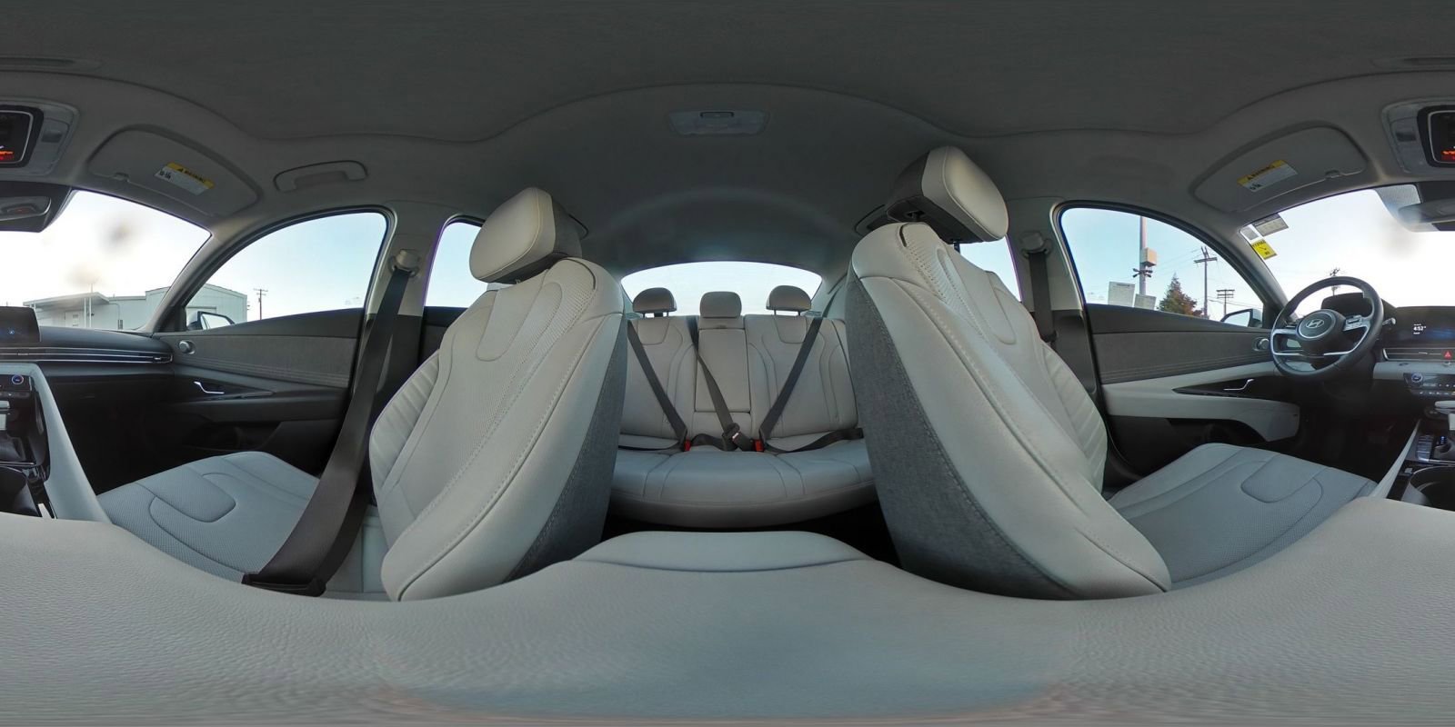 Used 2025 Hyundai Elantra Limited image 45