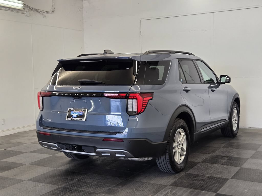 New 2026 Ford Explorer Active w/ Active Comfort Package RWD image 6