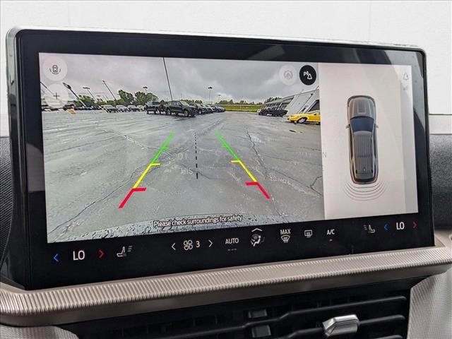New 2025 Ford Explorer Active image 12