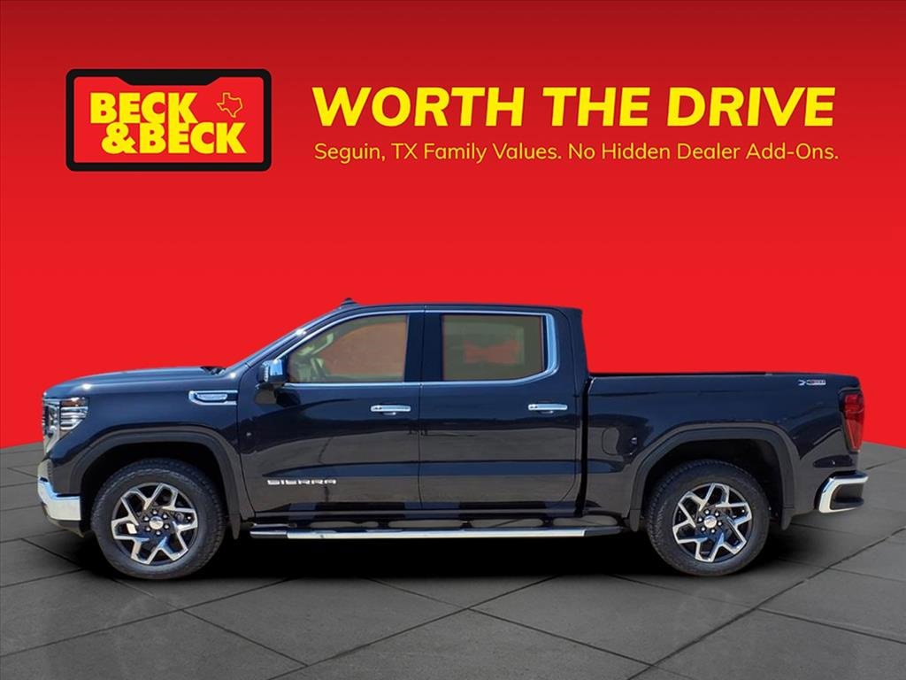 New 2026 GMC Sierra 1500 SLT image 8