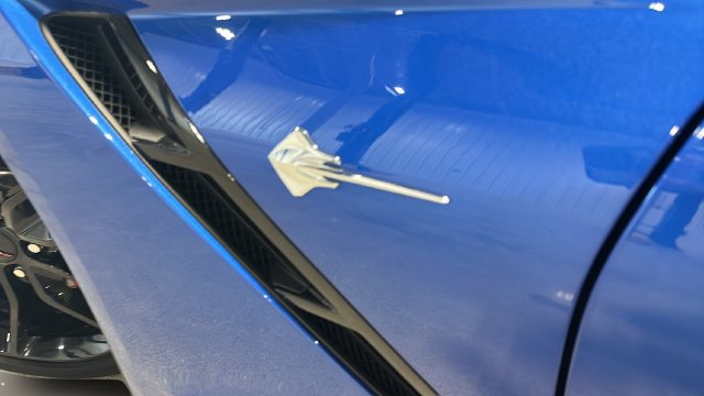 Used 2019 Chevrolet Corvette Stingray Coupe w/ 1LT RWD image 32