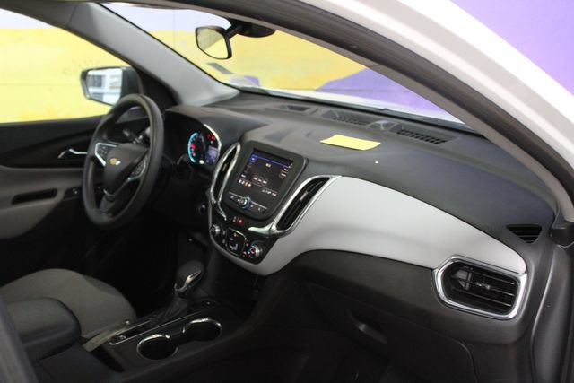 Used 2023 Chevrolet Equinox LS w/ LS Convenience Package AWD/4WD image 12