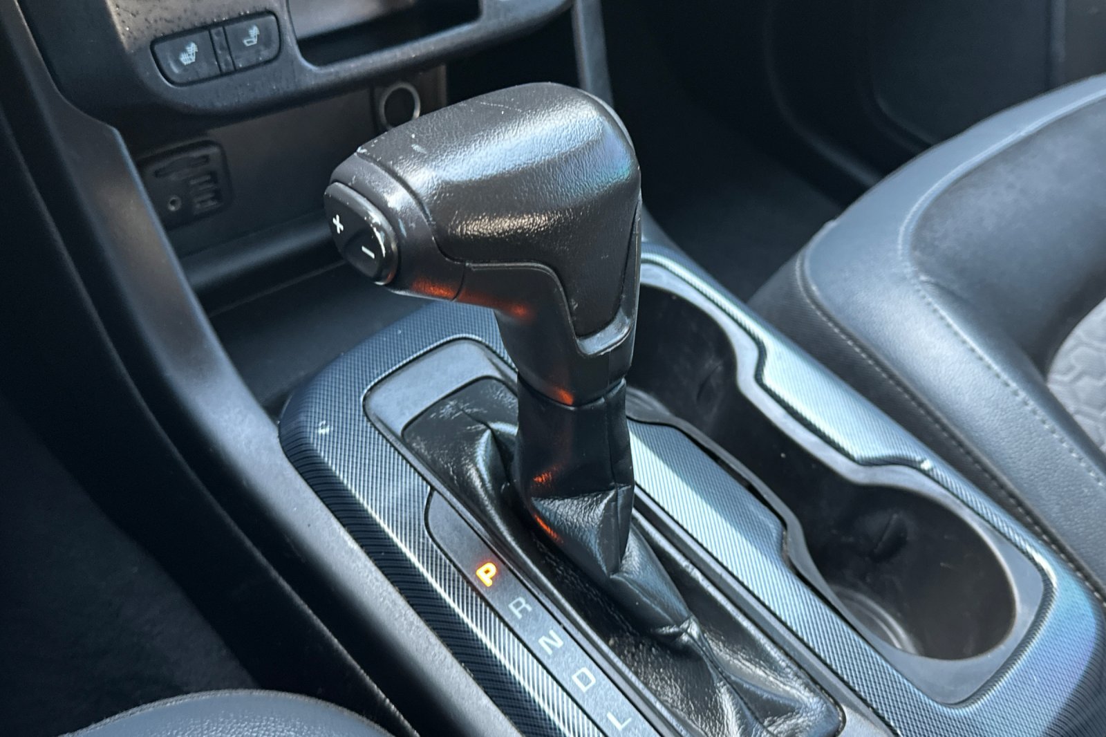 Used 2019 Chevrolet Colorado Z71 AWD/4WD image 32