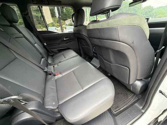 Used 2024 Lexus GX 550 AWD/4WD image 86