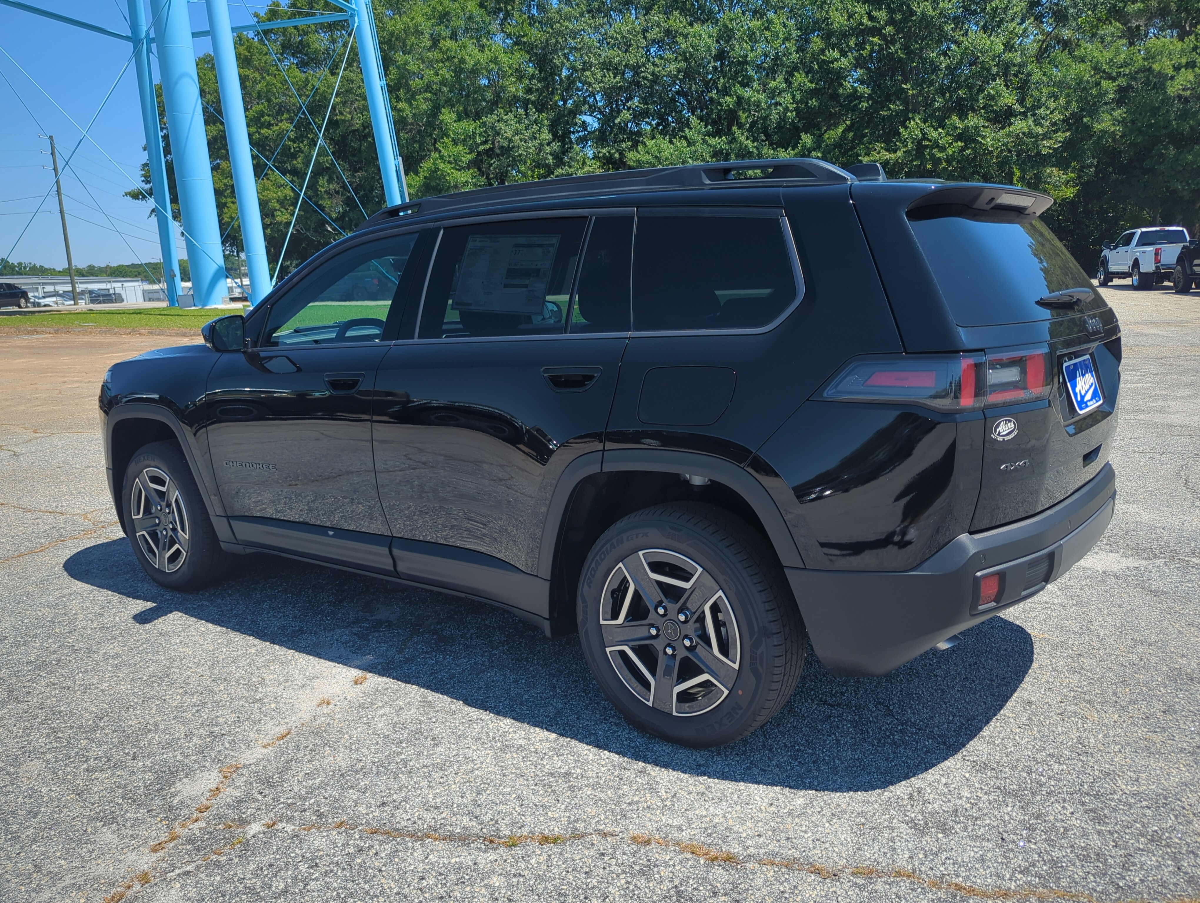 New 2026 Jeep Cherokee Limited AWD/4WD image 5