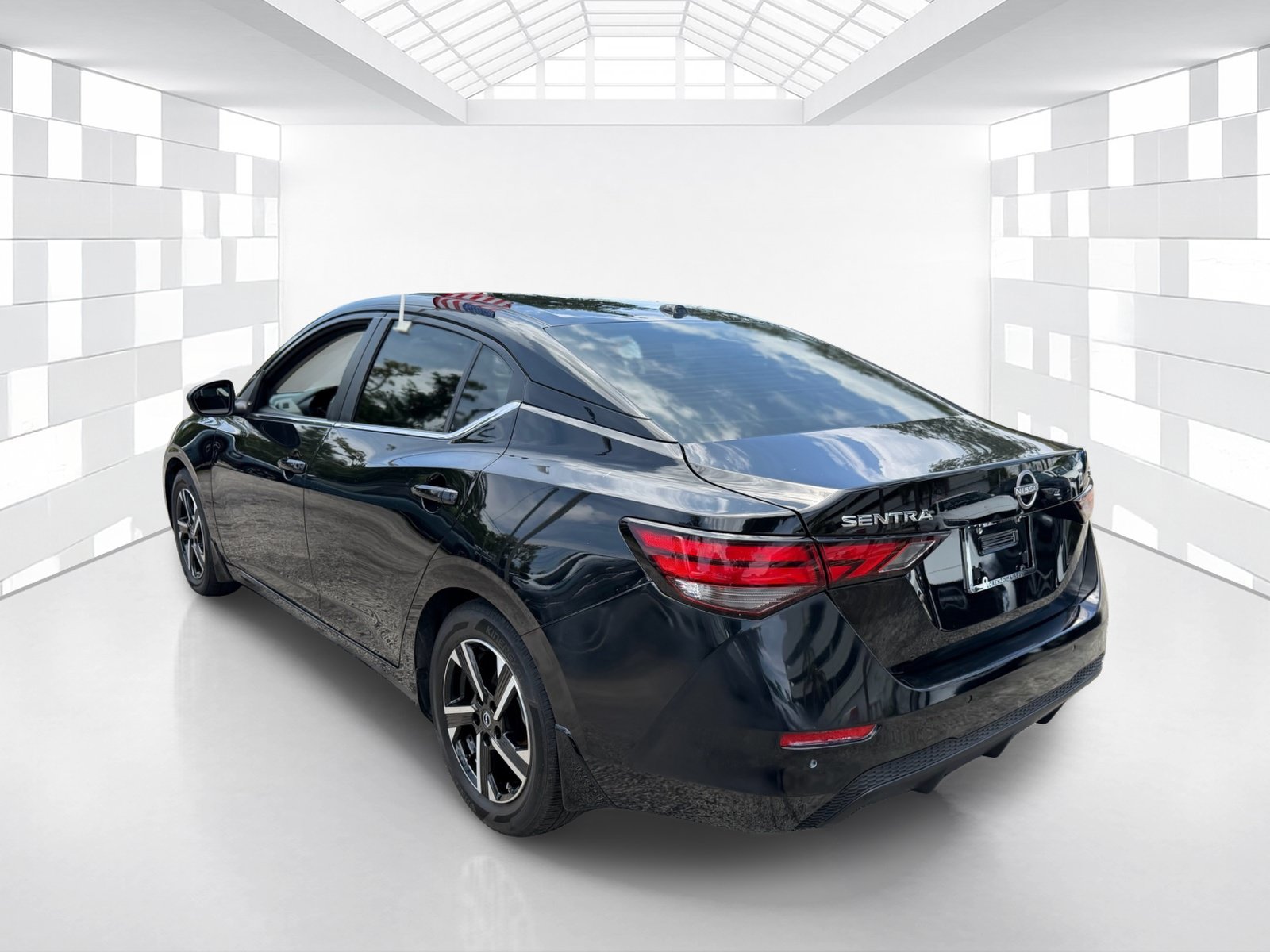 Used 2024 Nissan Sentra SV w/ All-Weather Package FWD image 5