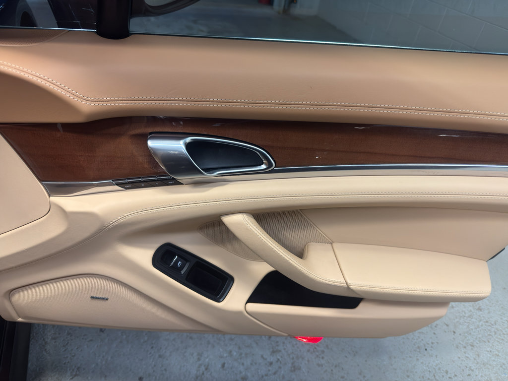Used 2010 Porsche Panamera S RWD image 20