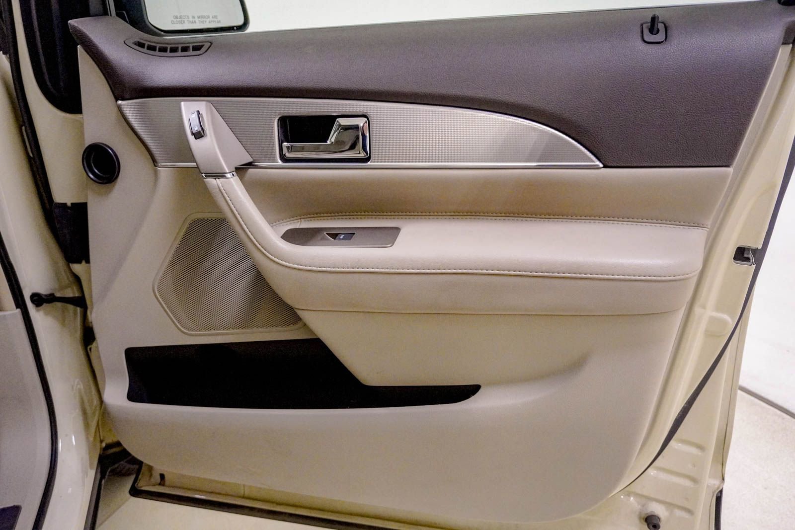 Used 2015 Lincoln MKX FWD w/ Equipment Group 101A image 31