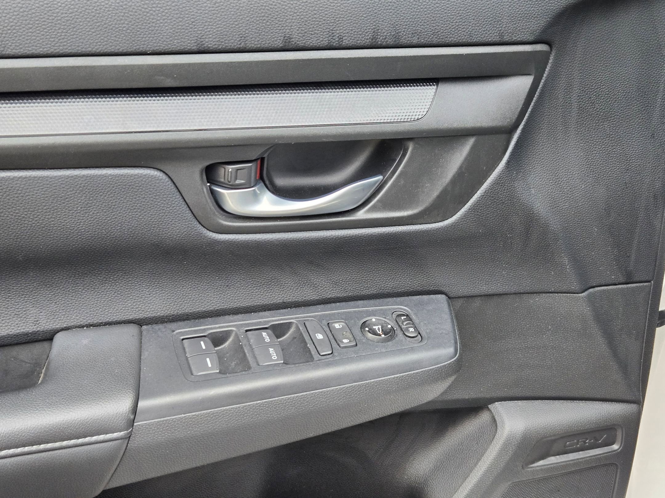 Used 2024 Honda CR-V EX image 11