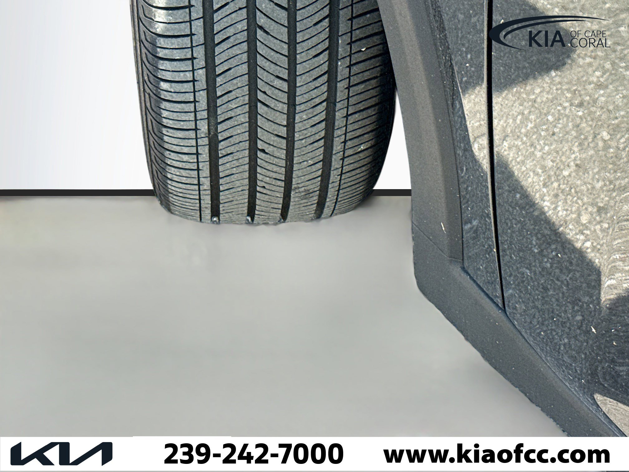 New 2025 Kia K4 LXS image 36