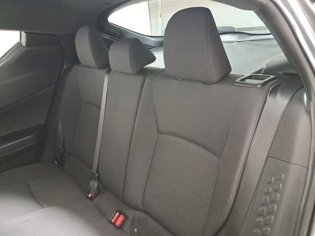 Used 2018 Toyota C-HR XLE image 13