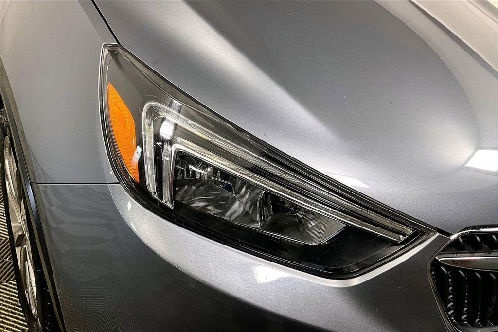 Used 2019 Buick Encore Preferred FWD image 27