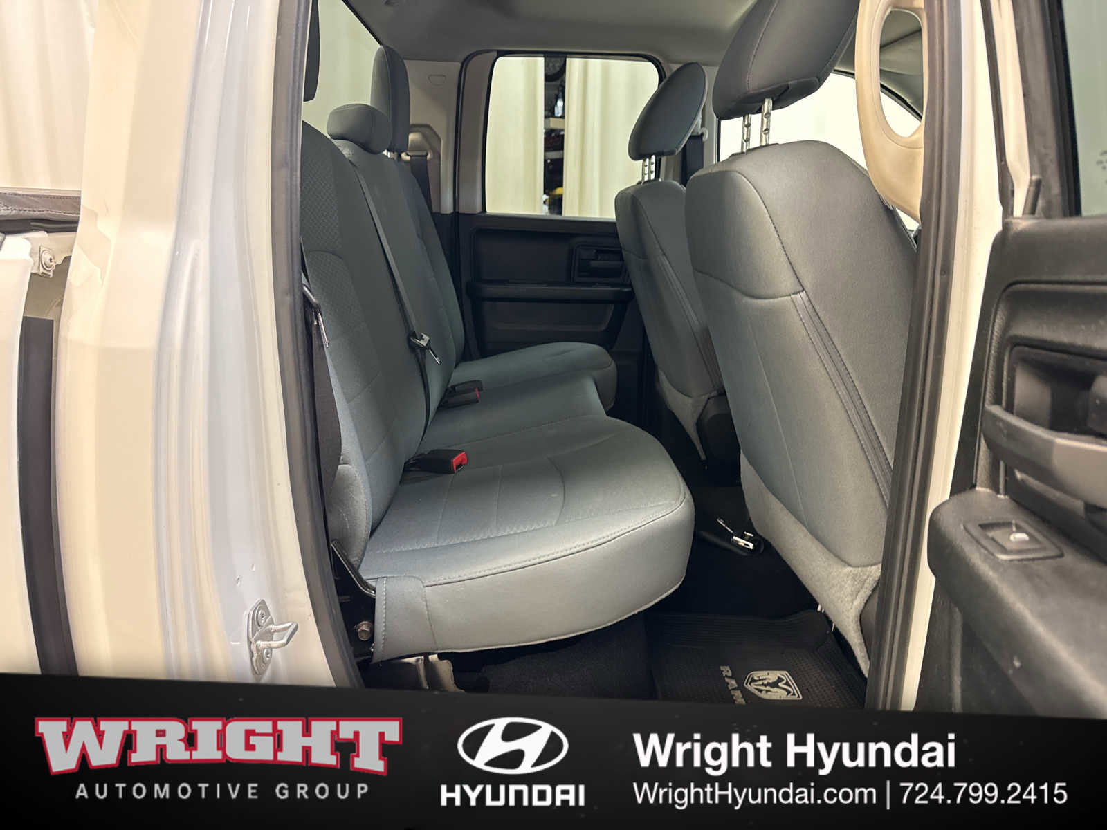 Used 2018 RAM 1500 Express AWD/4WD image 14