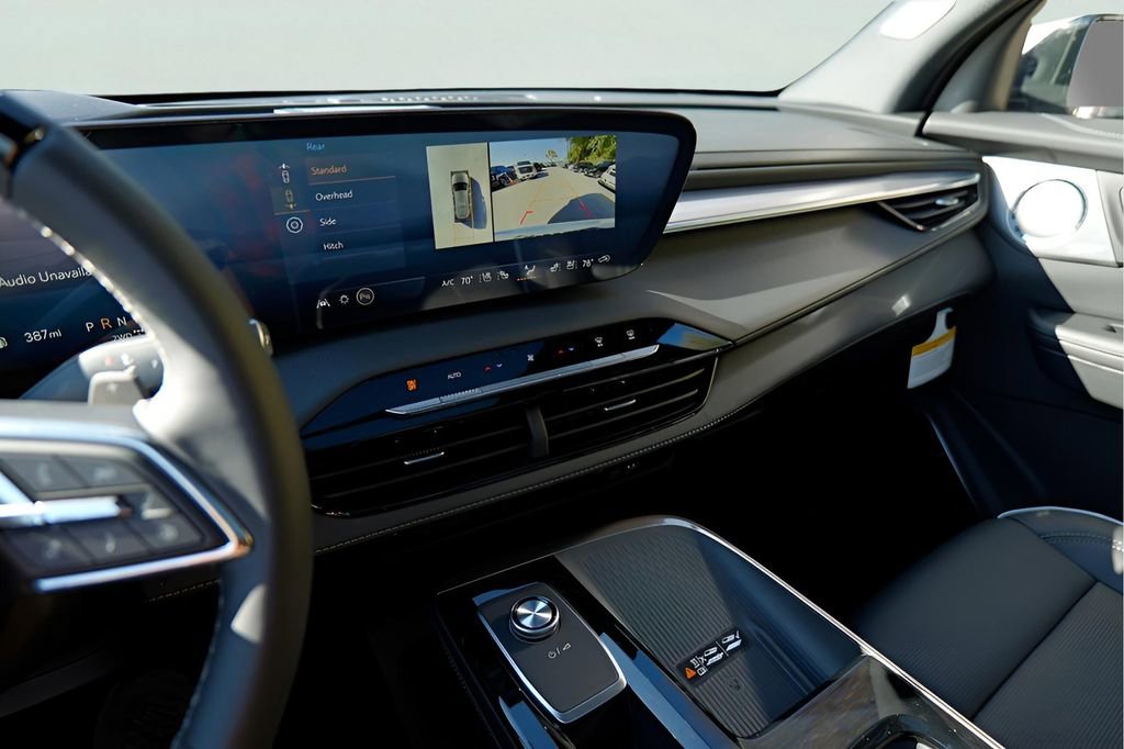 New 2026 Buick Enclave Avenir w/ Super Cruise Package image 12