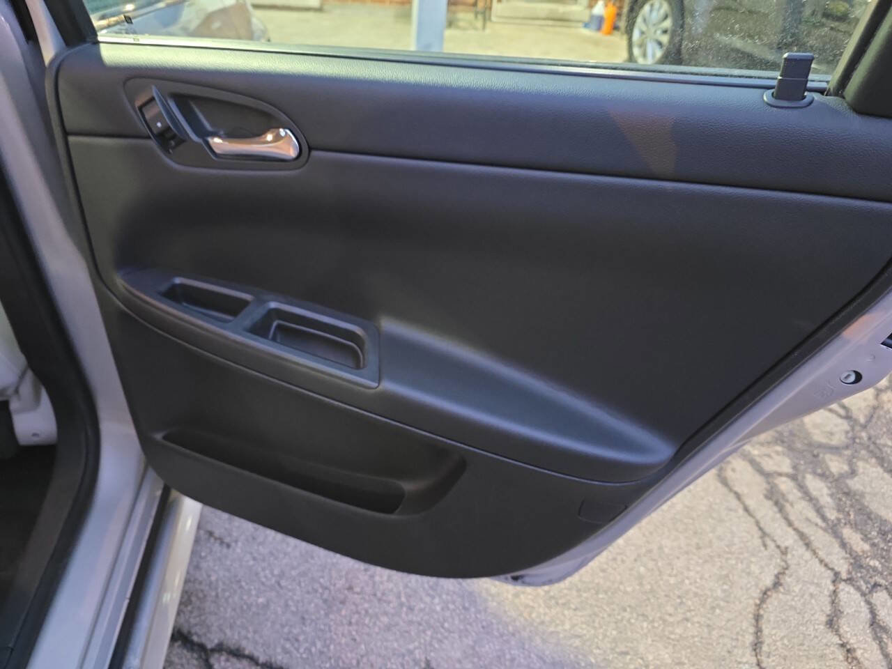 Used 2012 Chevrolet Impala LT image 21