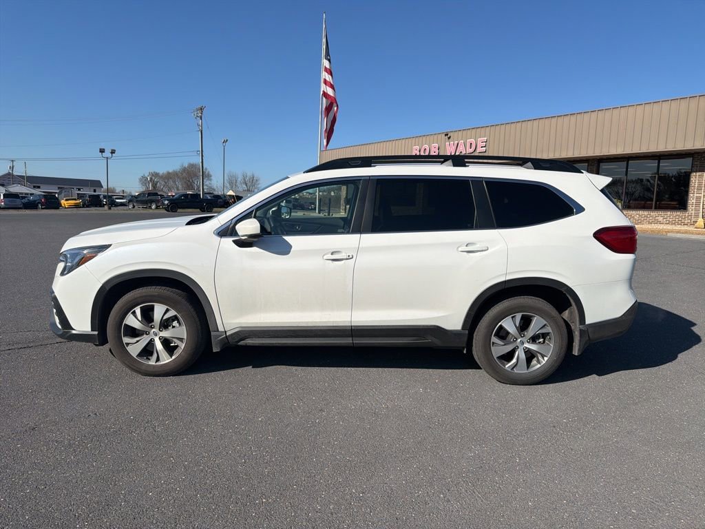 Certified 2025 Subaru Ascent Premium image 2