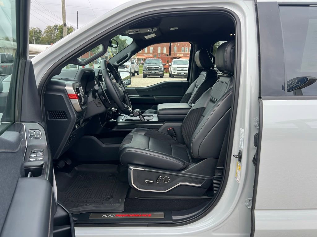 Used 2023 Ford F150 Raptor image 13