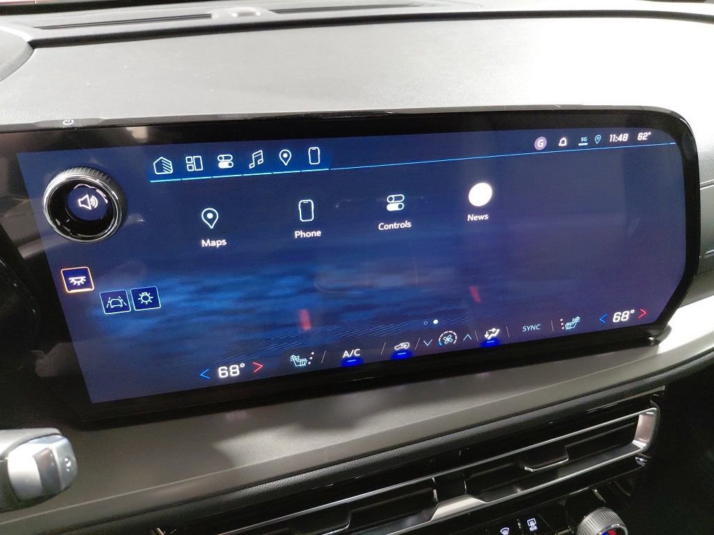 New 2026 Chevrolet Traverse LT w/ Driver Confidence Package image 26